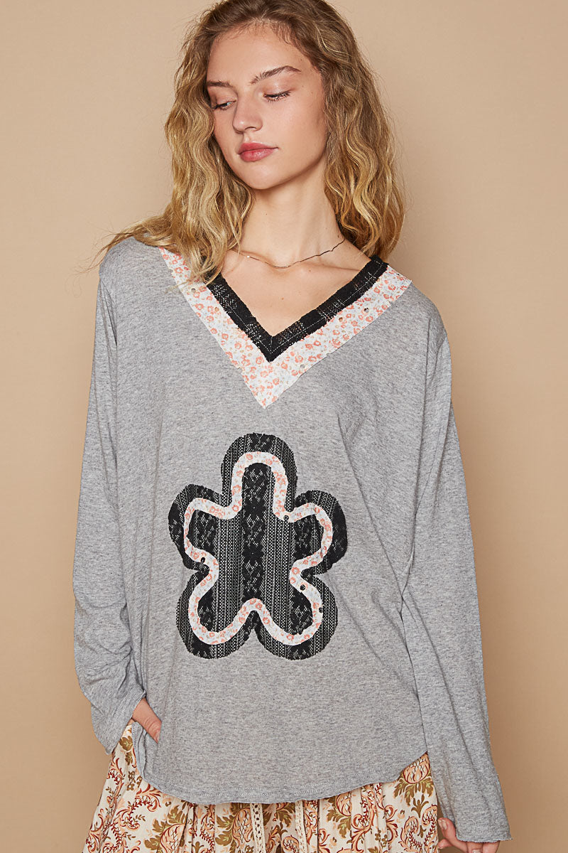 POL V-Neck Cotton Flower Patch Top Grey