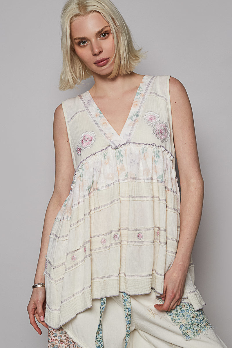 POL Embroidered Lettuce Edge Calico Tank Ivory