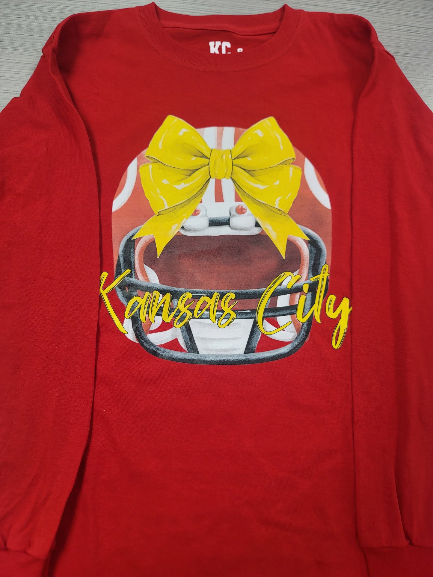 *DOORBUSTER* LS Bow Helmet Tee Red