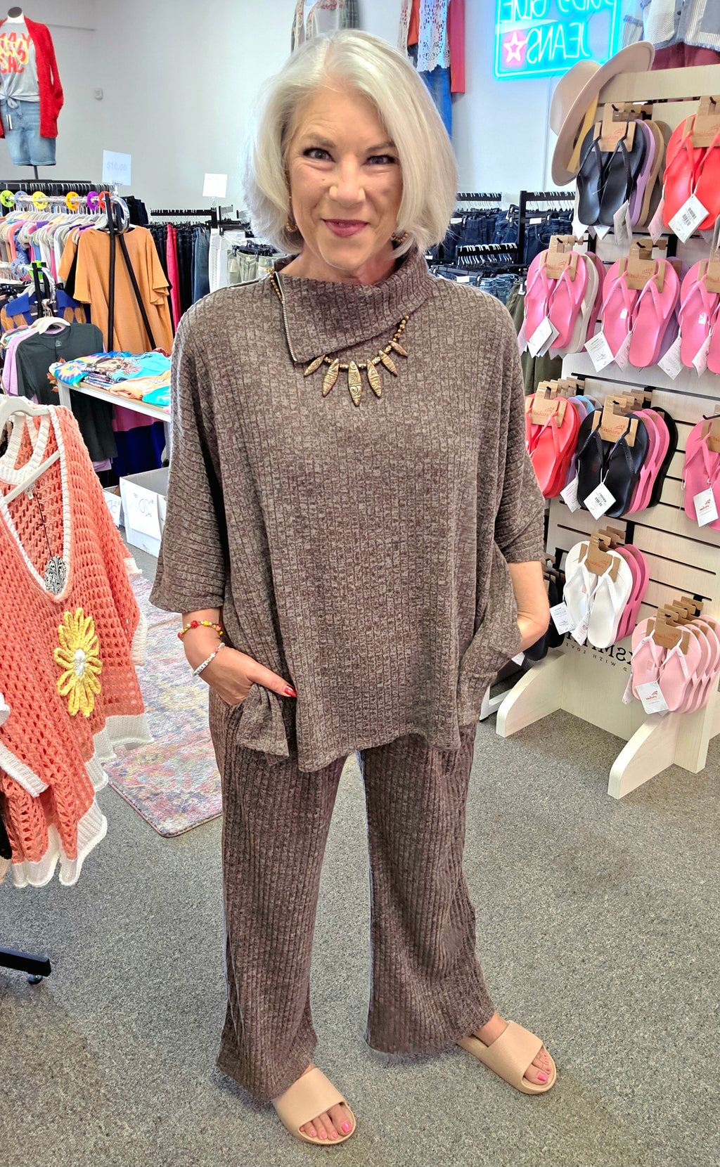 Dear Scarlett Heathered Chocolate Set