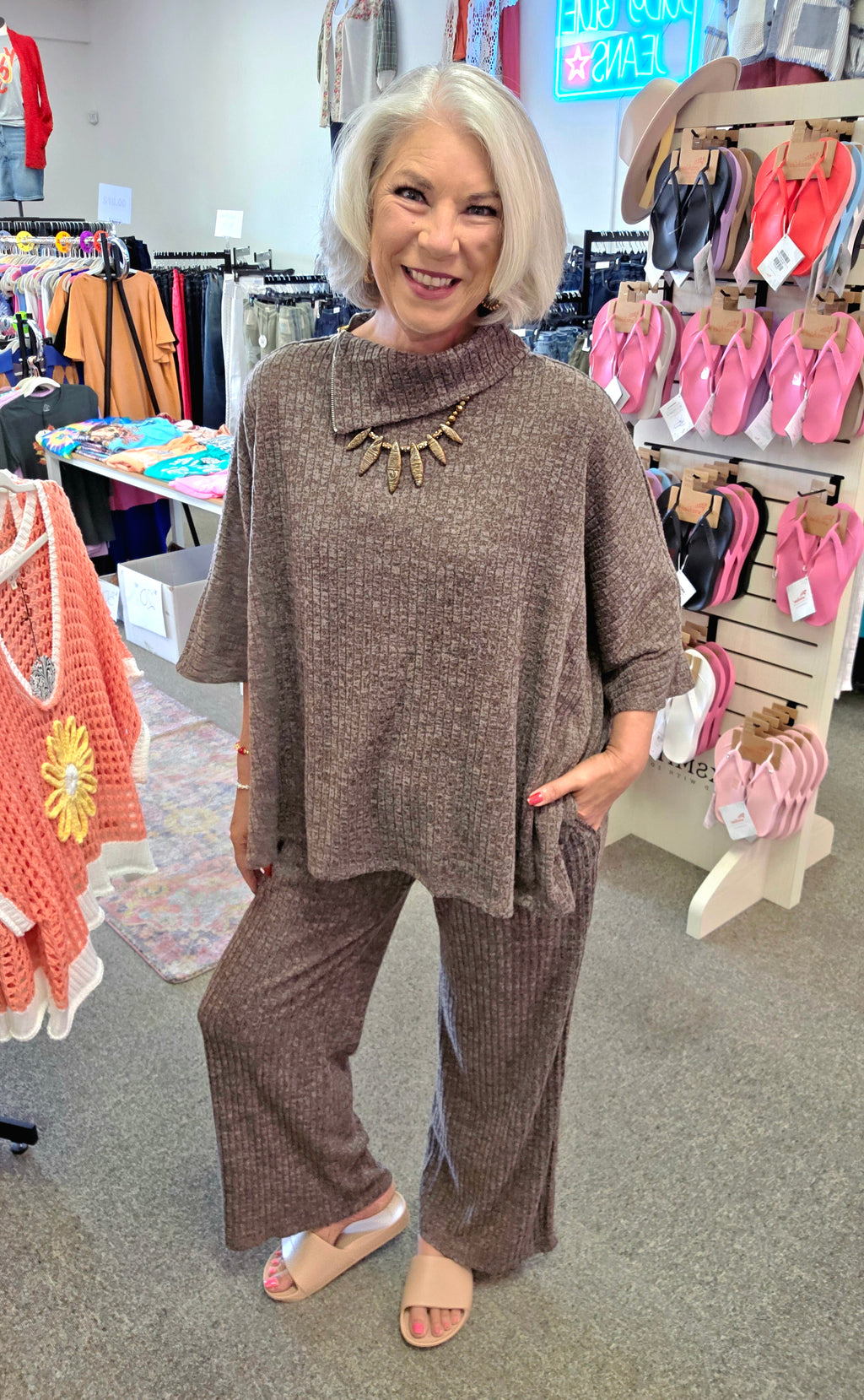 Dear Scarlett Heathered Chocolate Set