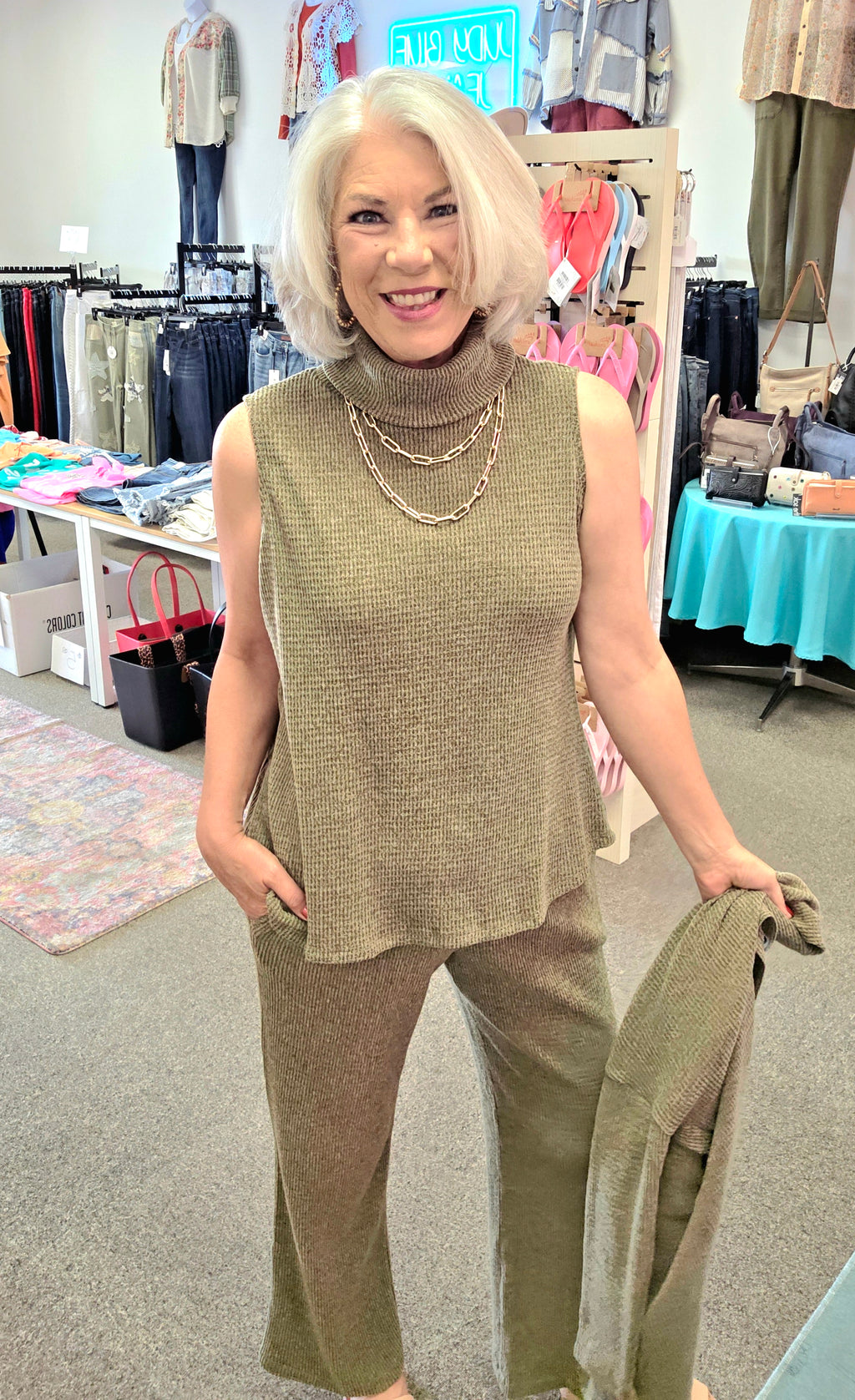 Dear Scarlett Signature Set Olive