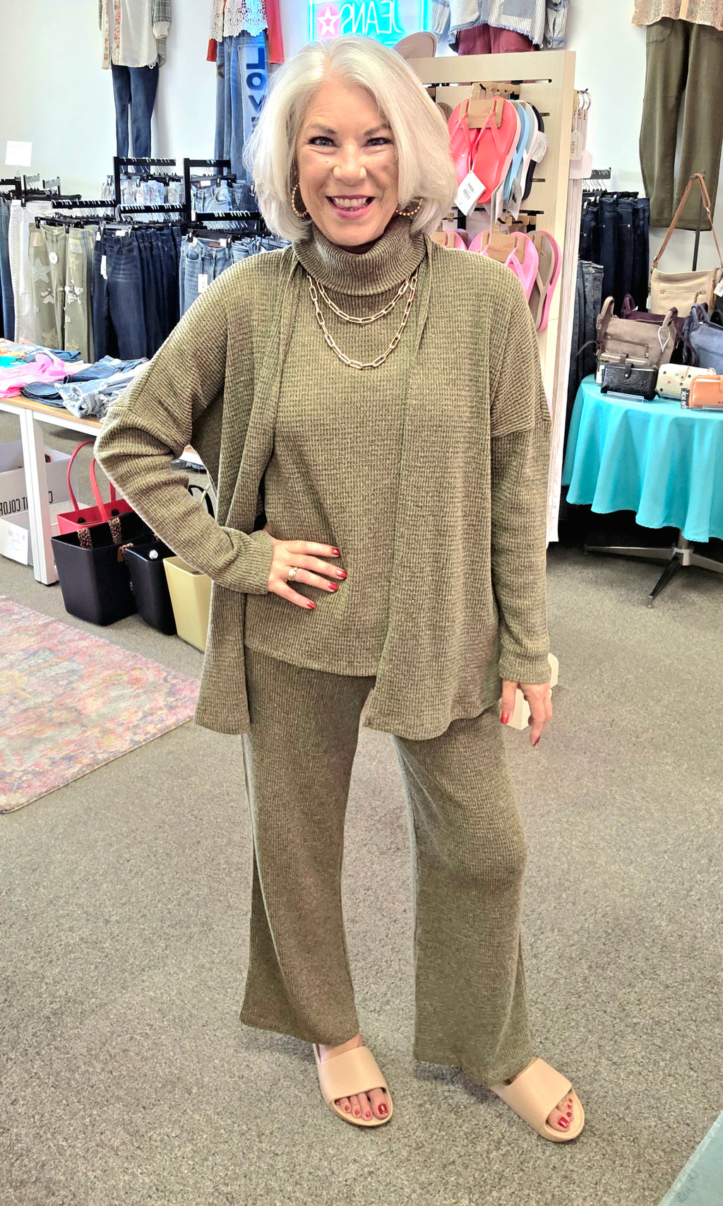 Dear Scarlett Signature Set Olive