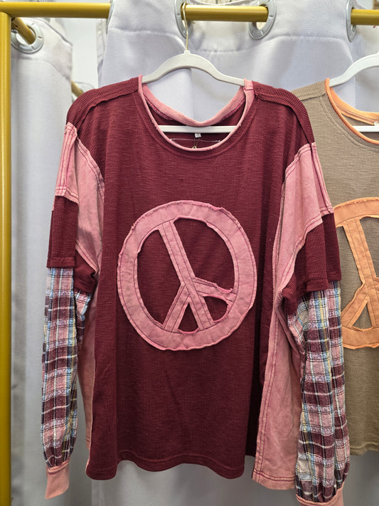 Easel Peace Multi-Plaid Pullover Burgundy