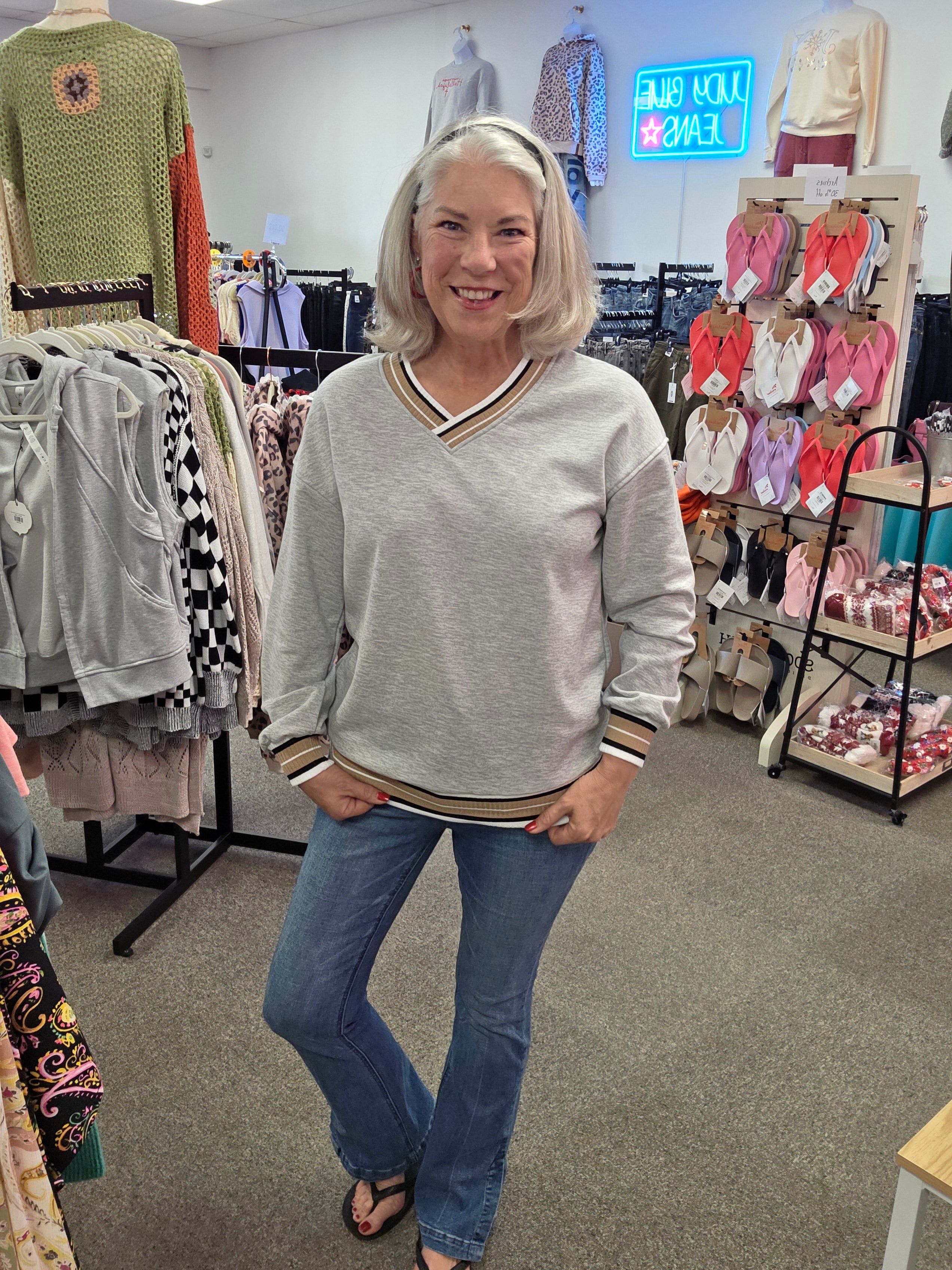 Grey Stripe Edge Pullover