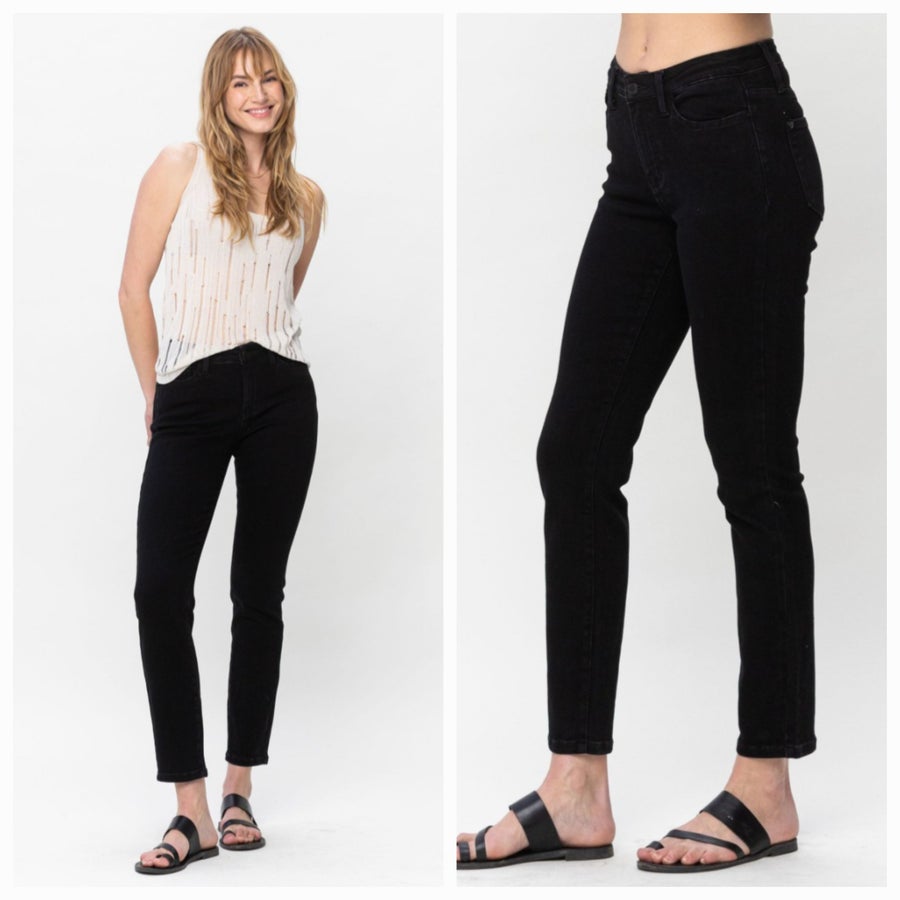 Judy Blue Jet Black Midrise Slim Jeans