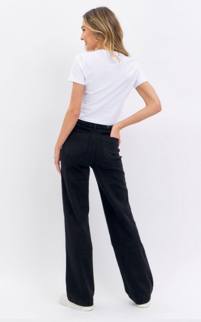 Judy Blue Pocket Perfection Black Straight Leg Jean