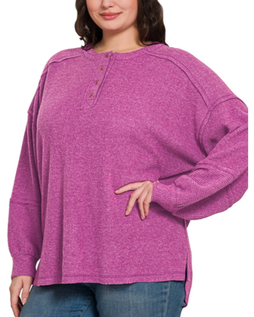 Ribbed Hacci Button Neck Pullover in Lt Plum