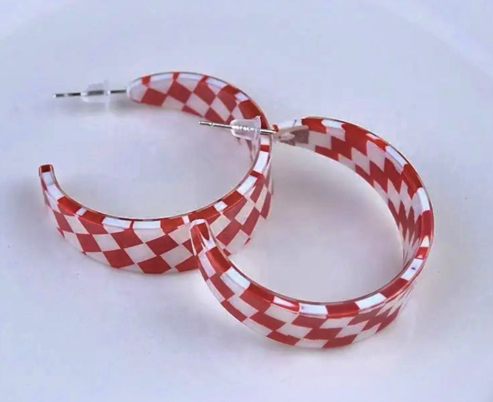 Red White Checkered Hoops