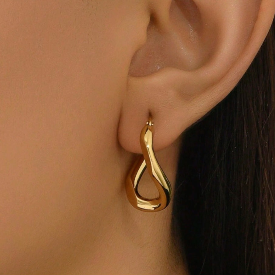 Gold Twist Hoop Earrings