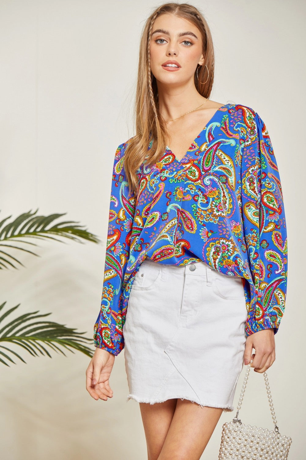 Everly V-Neck Blouse in Royal Paisley
