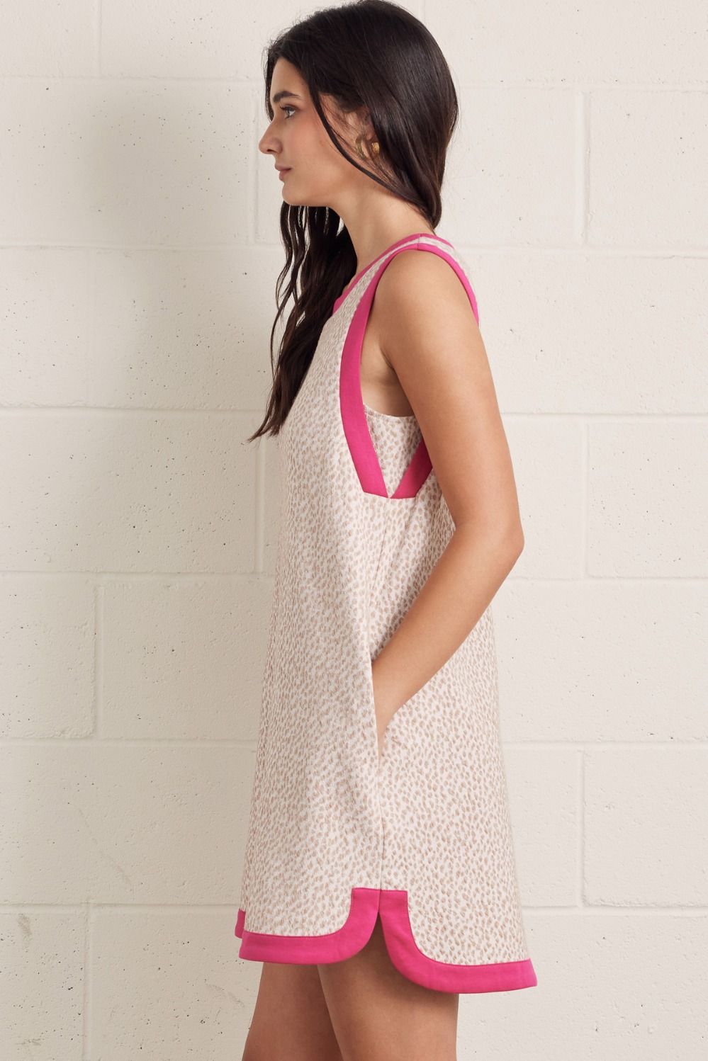Entro Subtle Leopard Contast Sleeveless Dress Oatmeal