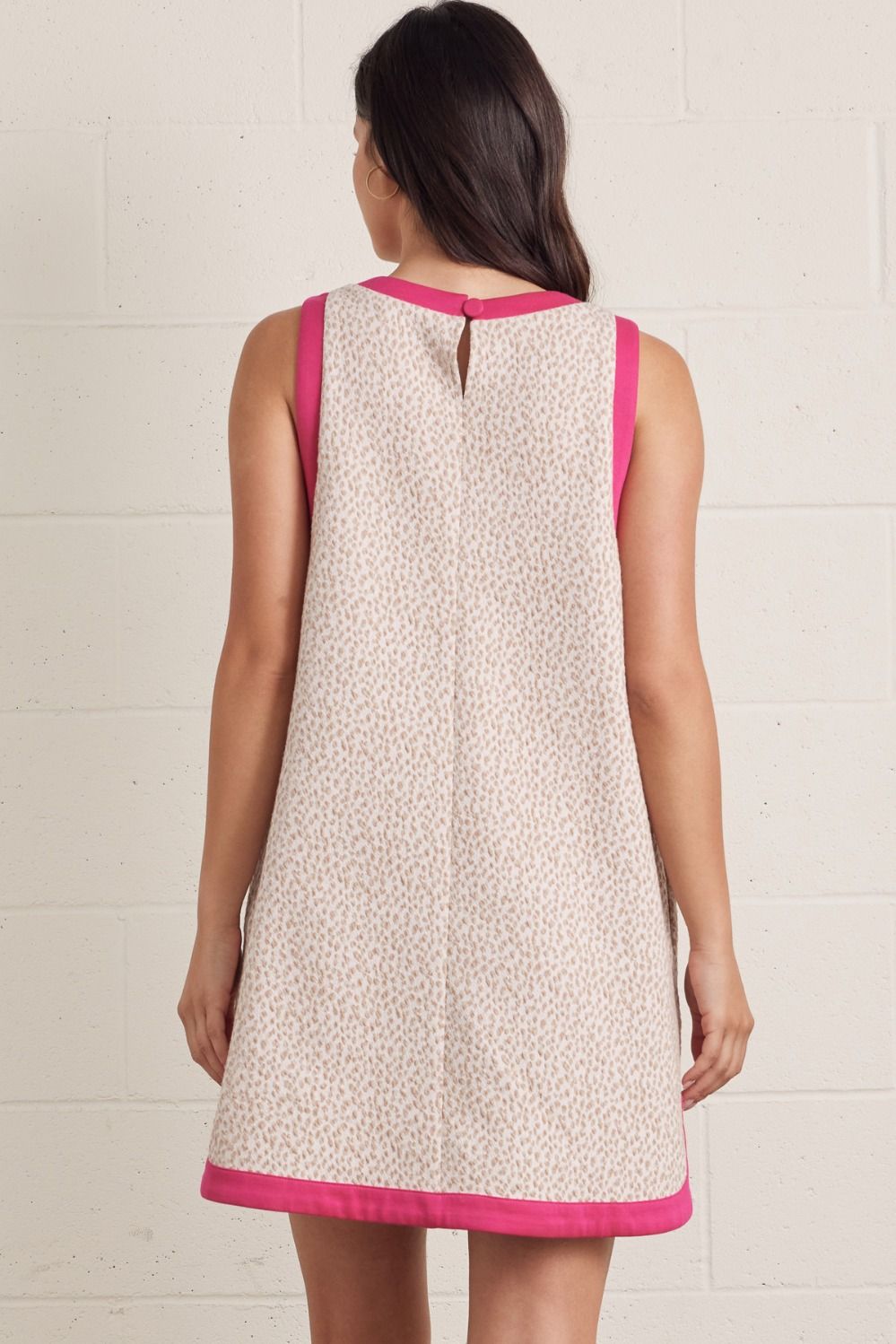 Entro Subtle Leopard Contast Sleeveless Dress Oatmeal